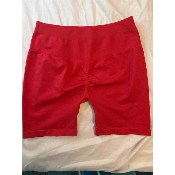 Gymreapers Red Seamless Shaping Activewear Shorts, Large - Picture 3 of 7